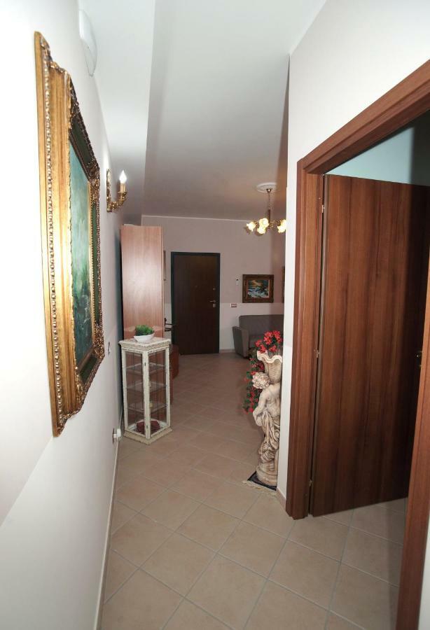 Arcobaleno Apartment Fondi Extérieur photo