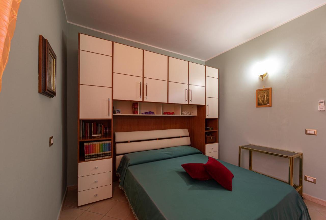 Arcobaleno Apartment Fondi Extérieur photo